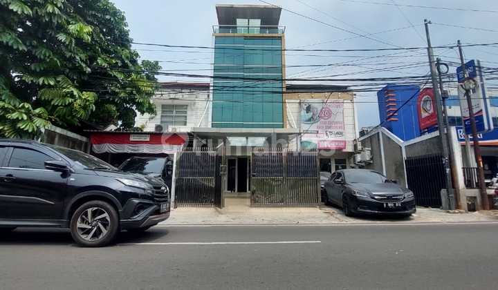 Dijual Gedung 4.5 Lantai di Tebet Barat. Jaksel