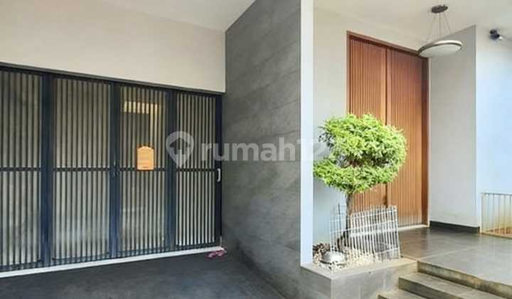 Cozy Move-In Ready House in Cempaka Putih. Central Jakarta 2