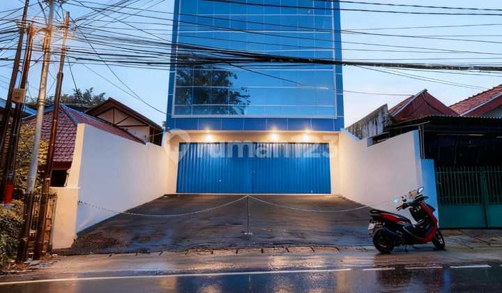 Dijual Gedung 4.5Lt Siap Huni di Cawang. Jaktim Dijual Gedung 4.5Lt Siap Huni di Cawang. Jaktim
