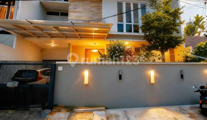 Rumah Cozy Siap Huni di Cempaka Putih. Jakpus