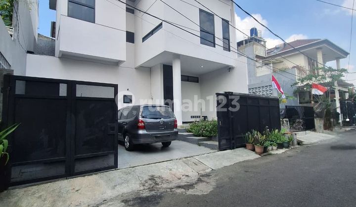 Dijual Rumah Bagus Siap Huni Di Kayumanis. Jaktim