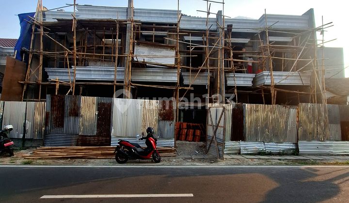 Rumah Mewah Akses Jalan Lebar Di Cempaka Putih. Jakpus 2