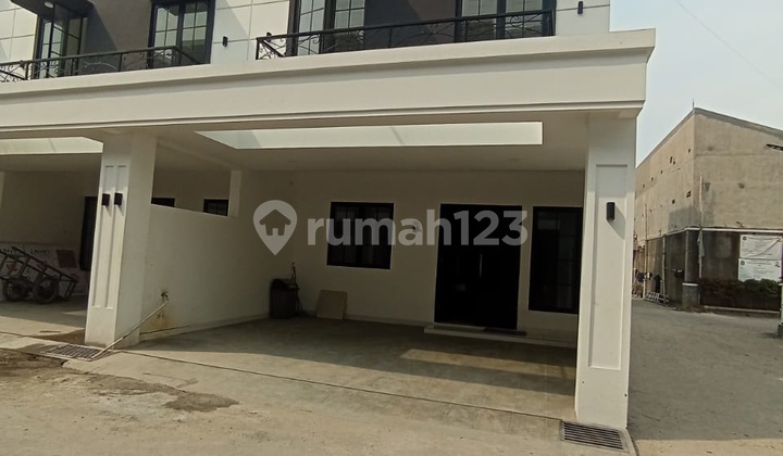Rumah 3lt Dalam Cluster Strategis Di Pancoran. Jaksel
