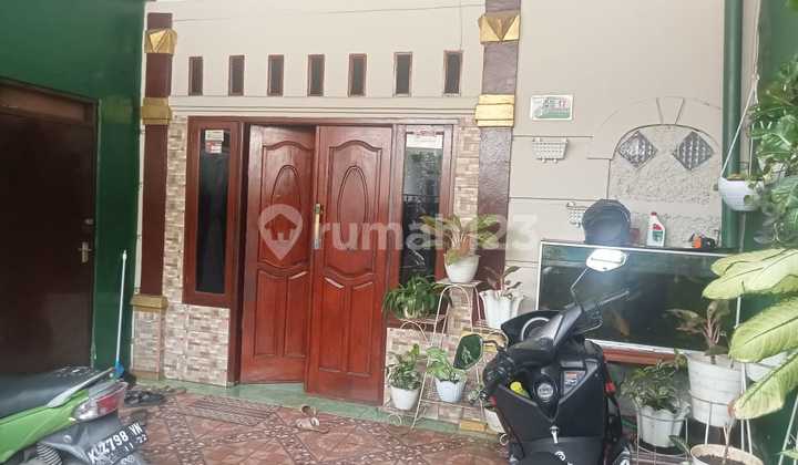 For Sale: Ready-to-Occupy House with Large Land Inside a Complex in Pondok Rajeg. Cibinong 2