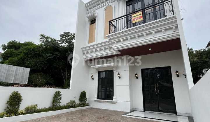 Rumah Mewah Dalam Cluster Dekat Stasiun Lenteng Agung. Jaksel 2