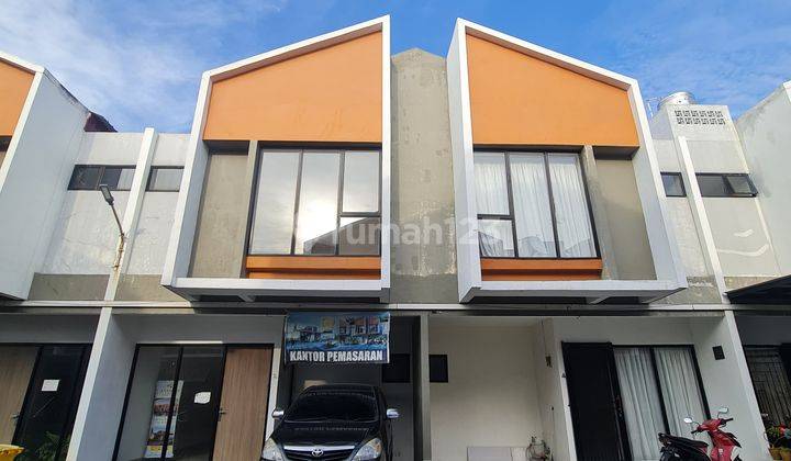 Disewakan rumah cantik dalam komp. casamigo 1