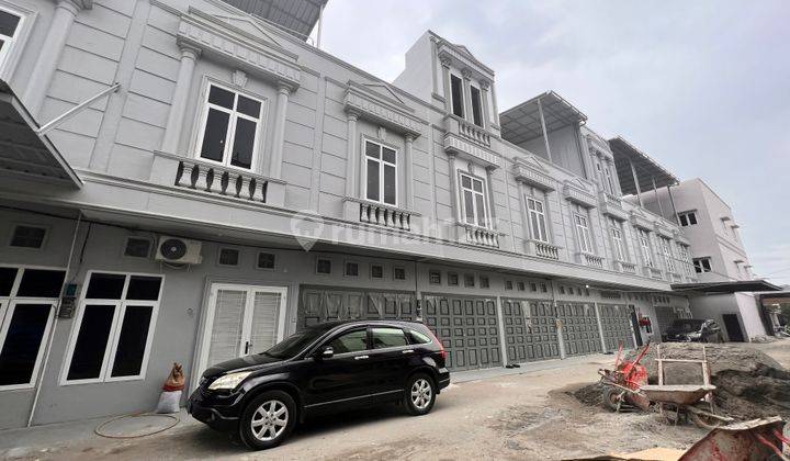 Dijual Ruko Cantik Dalam Komplek  di Jalan Sidorukun 3 Lantai 10