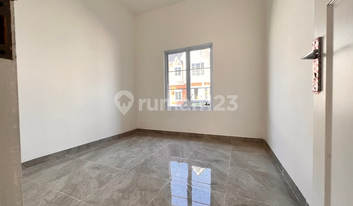 Dijual Rumah Siap Huni Mewah Dalam Komplek Daerah Johor 10
