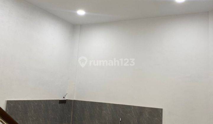 Dijual Rumah Baru Dalam Komplek Daerah Bromo 7