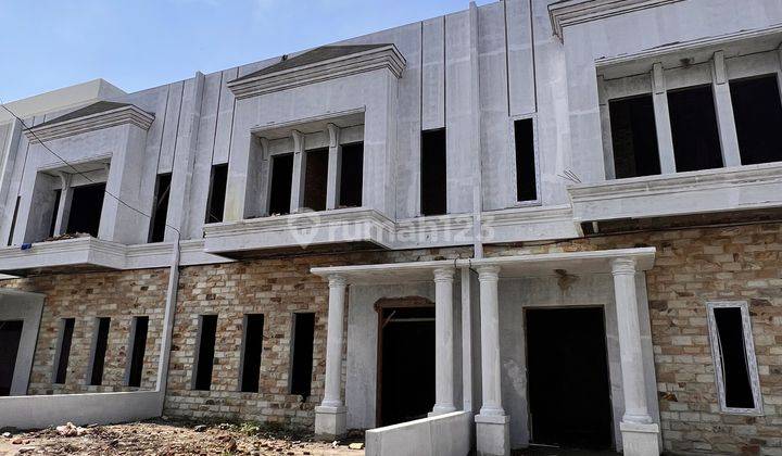 Dijual Rumah Baru Imperial Mansion Siap Huni  2