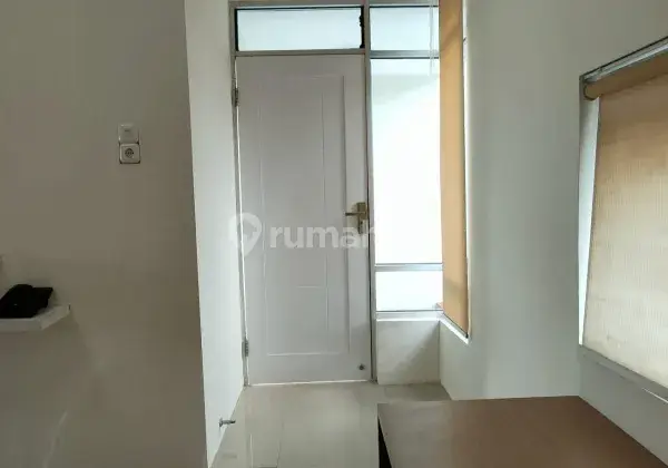 Dijual Rumah Semi Furnished Dalam Komplek Daerah Setia Budi 8