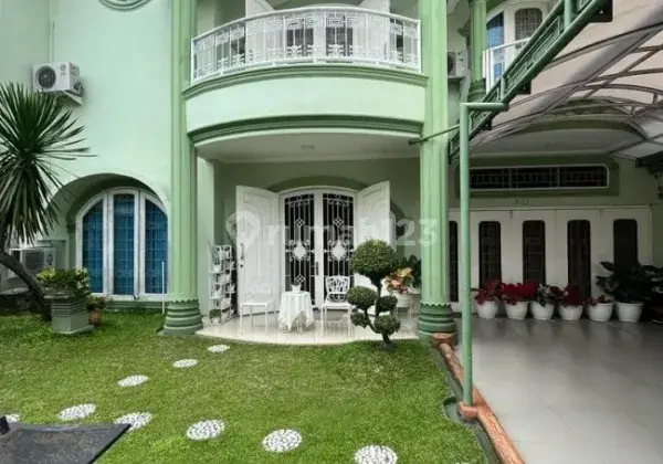 Dijual Rumah Cantik dan Luas Kondisi Siap Huni Daerah Johor 2