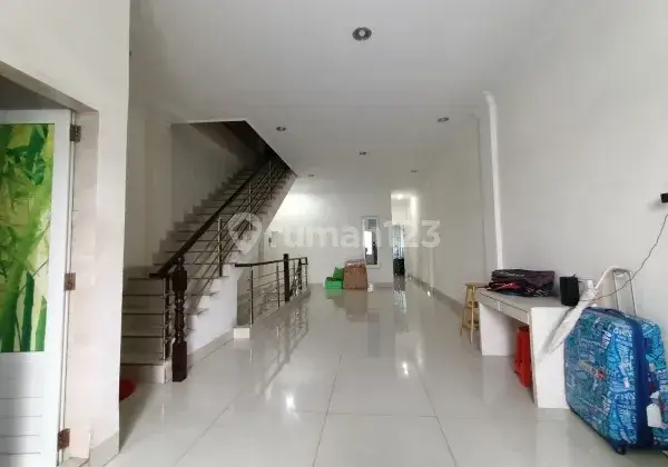 Disewakan Ruko 5.5 Lantau Daerah Pusar Pasar 7