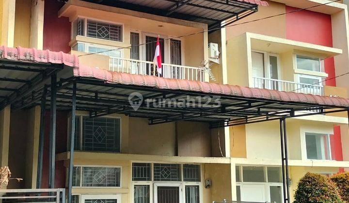 Dijual Rumah 2 Lantai di Perumahan Turi Mansion Blok A12 1