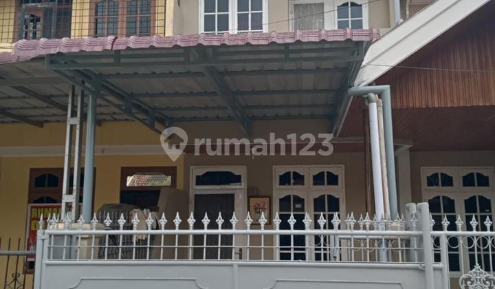 dijual rumah Komplek Palem Kencana 2