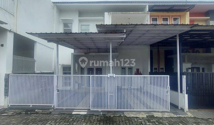 Dijual Rumah Cantik Siap Huni di Daerah Gatot Subroto  1