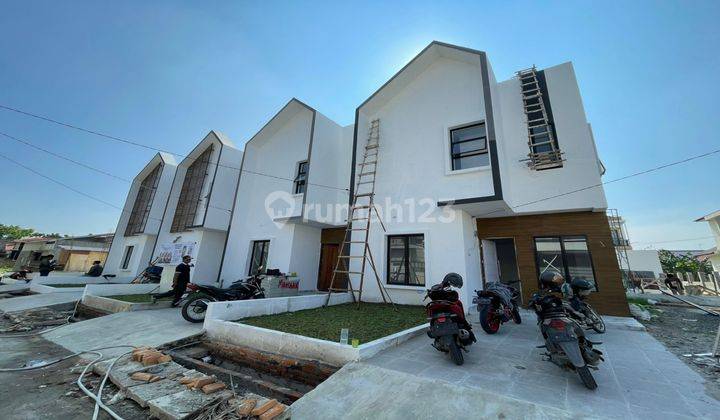 Dijual Rumah Cantik Panjang 6 X 25 M2 Daerah Setiabudi Ringroad 2