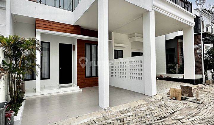 Dijual Rumah Cantik Furnished Dalam Komplek Taman Asoka Asri 1