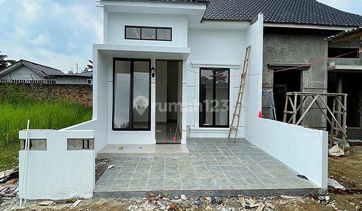 Dijual Rumah 1 Lantai Dengan 3 Kamar Tidur  Daerah Medan Johor 1