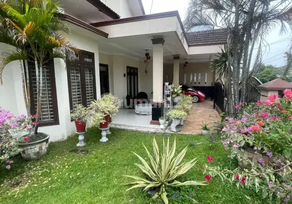 Dijual Rumah Mewah Siap Huni di Daerah Johor  2