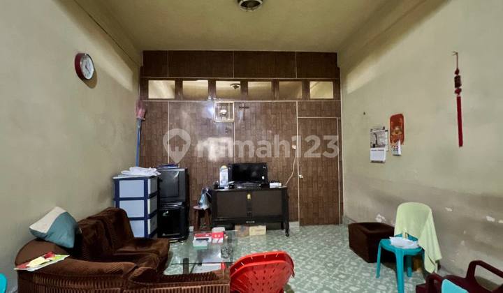 Dijual Ruko 3 Lantai bagus di Daerah Wahidin 2