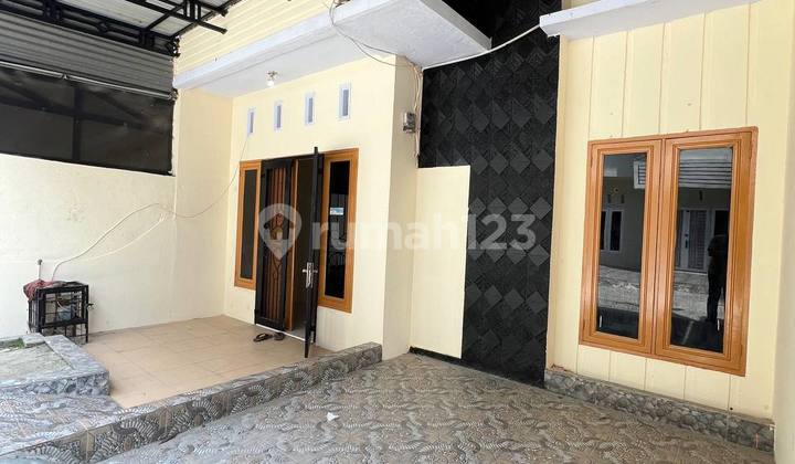 Dijual Rumah Bagus 2.5 tingkat dalam komplek daerah Helvetia 2