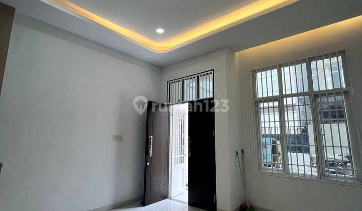 Dijual Rumah Semi furnished dalam komplek daerah pancing 2