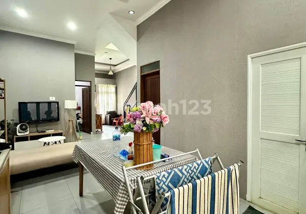 Rumah 2 Lantai Non Komplek Setiabudi Ringroad 2