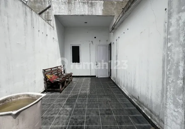Rumah Toko di Kapten Muslim 2