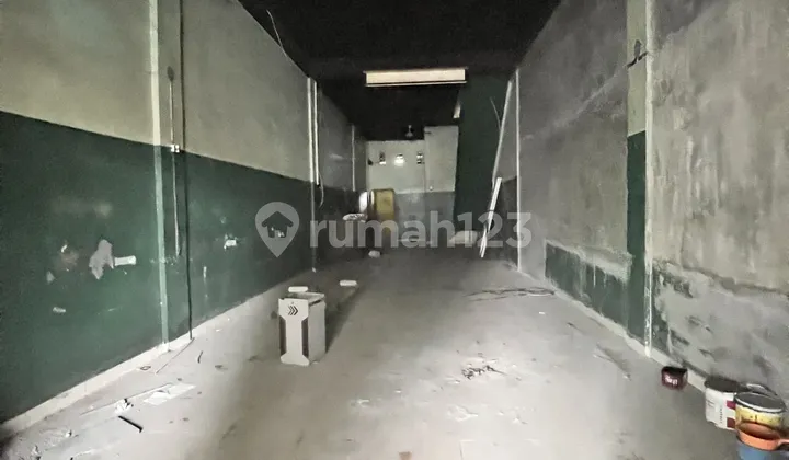 For Sale: Empty 3-Story Business Shophouse on Jl Setia Budi 2