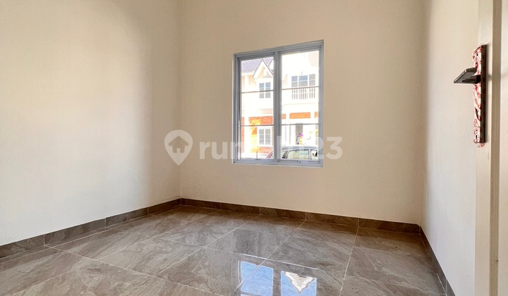 Dijual Rumah di Komplek Merci 2 Lantai SHM Sudah Renovasi  6