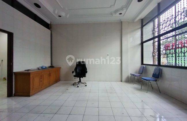 Ruko 3.5 lantai didaerah Thamrin cocok untuk usaha 13