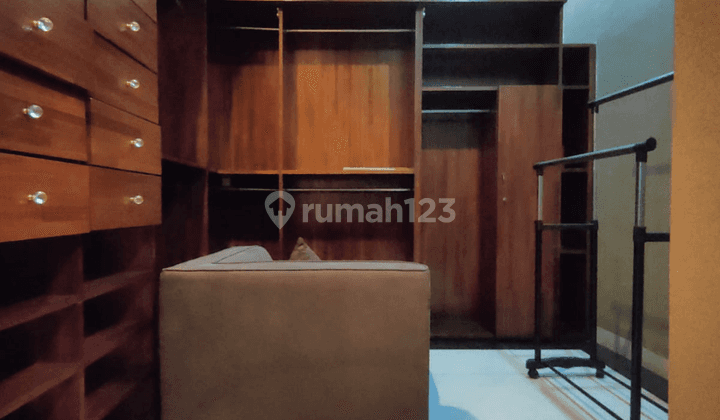 Dijual Rumah Mewah Cantik di Komplek Tasbih 1 6