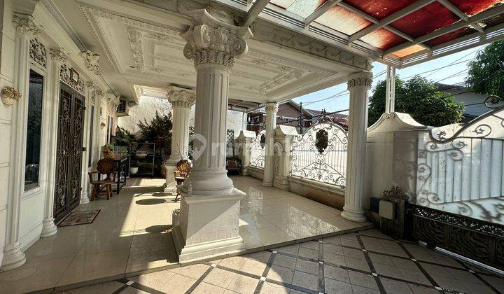 Dijual Rumah Mewah Full Furnished Daerah Ringroad 2