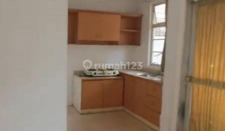 Town House Taman Hijau Lippo Karawaci 4