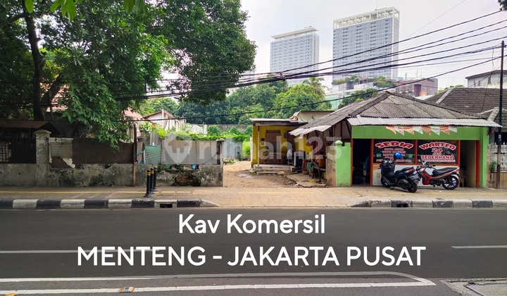 Commercial Lot Suitable for All Businesses in Cikini, Menteng, Central Jakarta