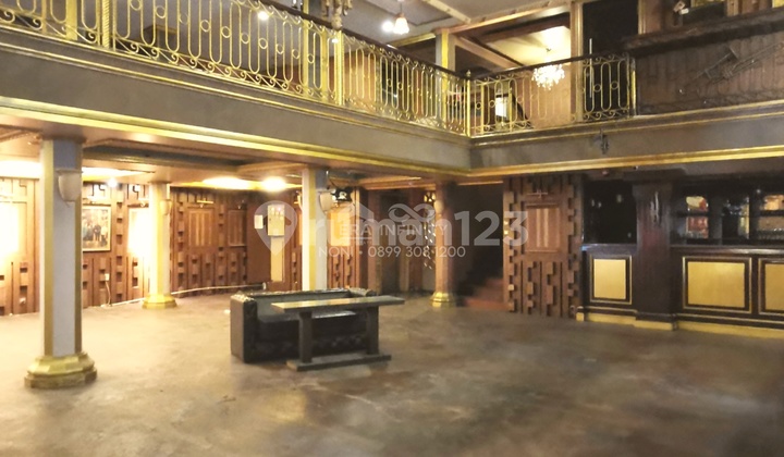 JUAL Rumah Komersil ex Cafe Bagus untuk Cafe/ Restoran/ Kantor 2