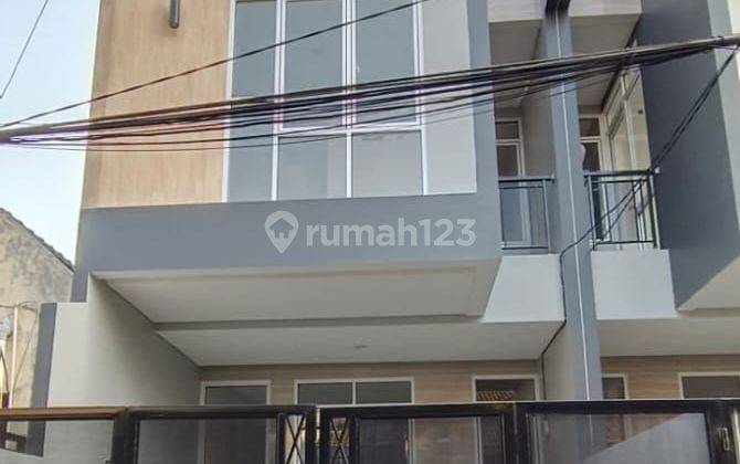 RUMAH BARU BAGUS DESIGN MINIMALIS, SIAP HUNI DURI KEPA, JAKBAR 1