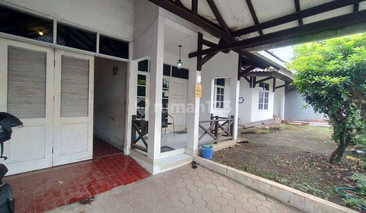 Rumah Lama Terawat Dalam Komplek Arcamanik Dekat Borma 2