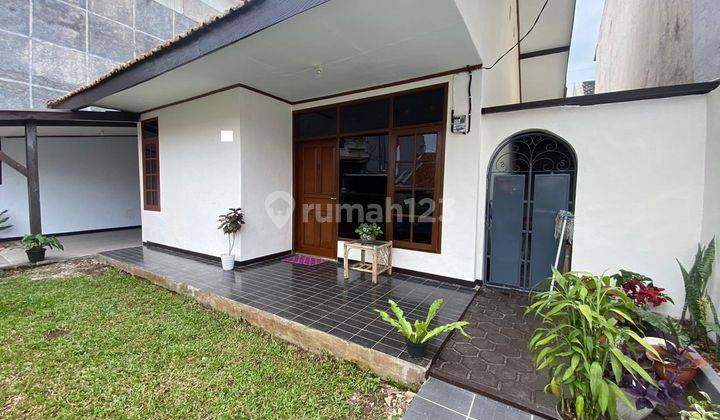 Jual Rumah Dalam Komplek Aruman Sayap Pasteru Bandung Dekat Tol 1