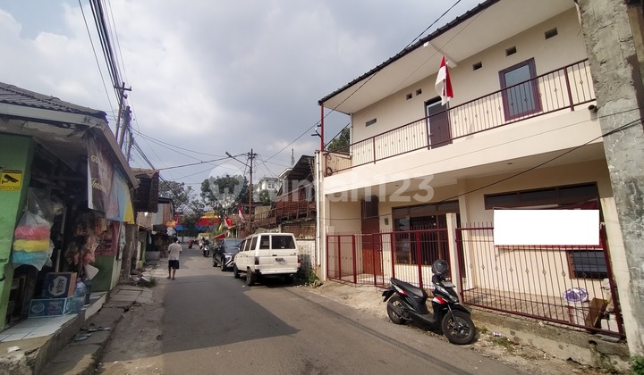 House can be used for Business, Profit Guaranteed, Near Andir Bandung.