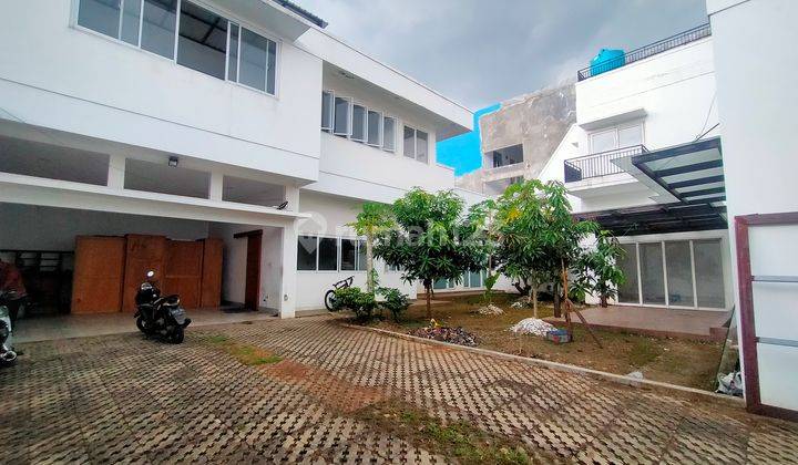 Rumah Bagus Di Buaran Jakarta Timur 12