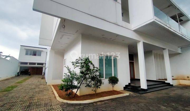 Rumah Bagus Di Buaran Jakarta Timur 13