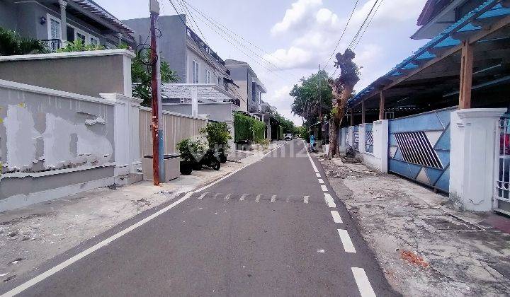 Dijual Rumah Bagus Di Cempaka Putih, Row Jalan 2 Mobil SHM 2