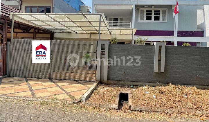 Disewakan rumah siap huni, akses mudah, jalan lebar muat 3 mobil, lokasi tenang