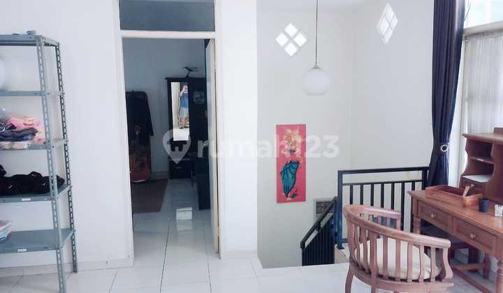 Dijual Rumah Besar di Istana Kawaluyaan Soekarno Hatta Bandung. 2