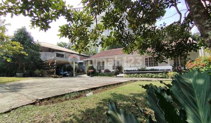 Dijual Rumah di Jalan Setiabudi Bandung. Dijual Rumah di Jalan Setiabudi Bandung.
