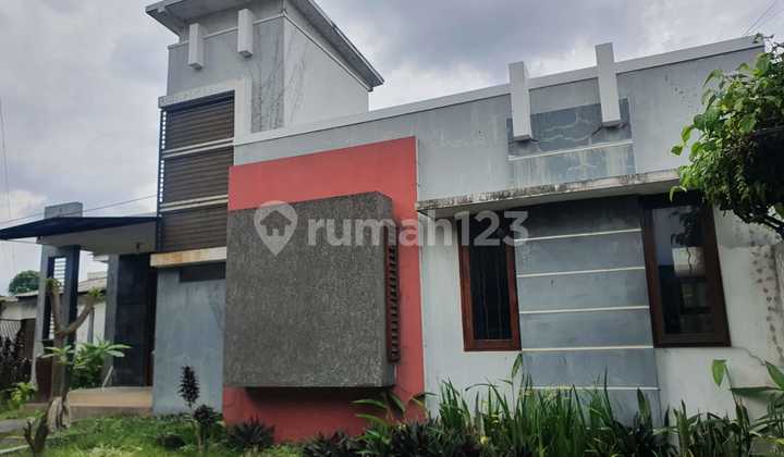 Dijual Rumah di Sarijadi Bandung. 2