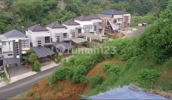 Dijual Tanah Dibawah Njop di Dago Resort Bandung.