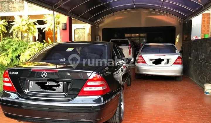 For Sale Large Move-in Ready House in Sarijadi Bandung. 2